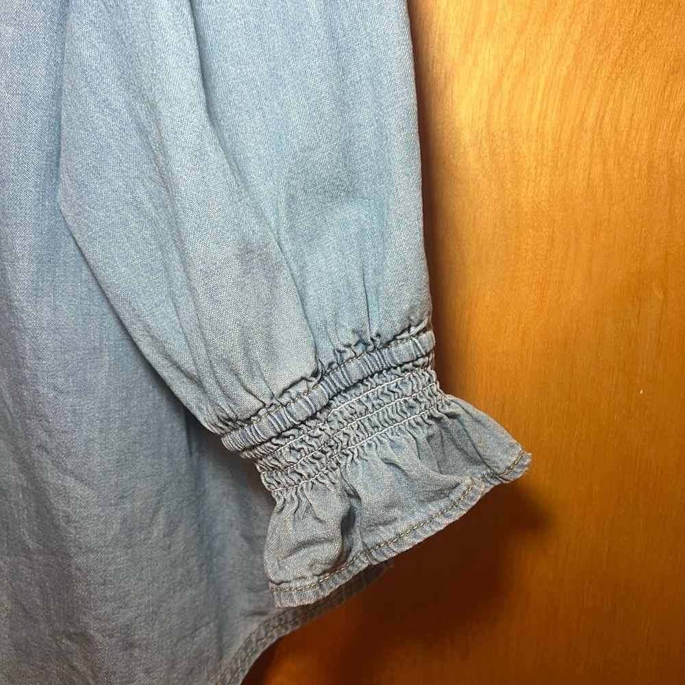 We The Free Woman’s Louise Denim Top Size Medium - Picture 7 of 9